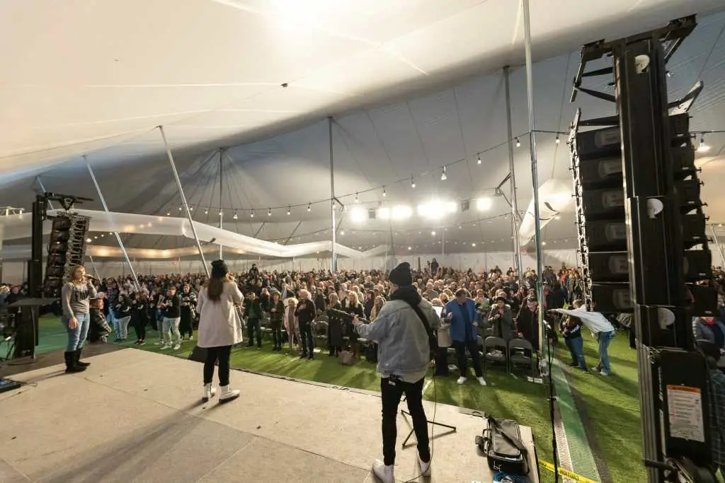 A Night of Miracles in California featured image